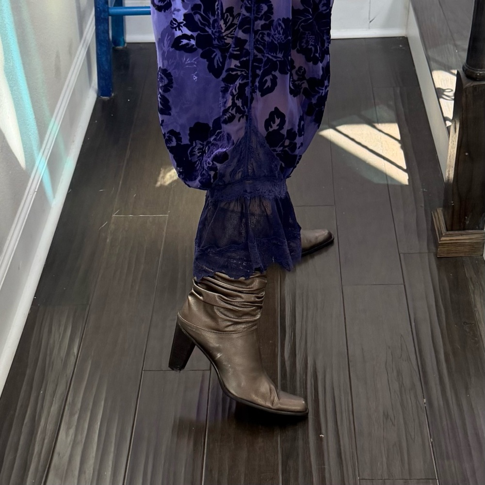 Stuart Weitzman Slouchy Metallic Snip Toe Pirate Heeled Leather Boots 9M